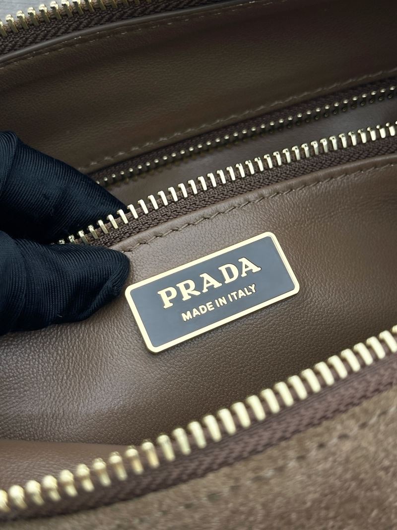 Pra*a hobo bags
